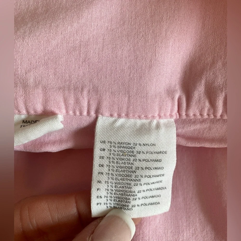 Divided by H&M Pink Pleated Tennis Style Skirt Size 40